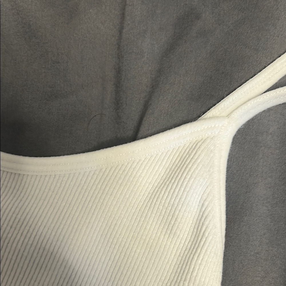 White Ribbed Women's Top - Picture 4 of 4